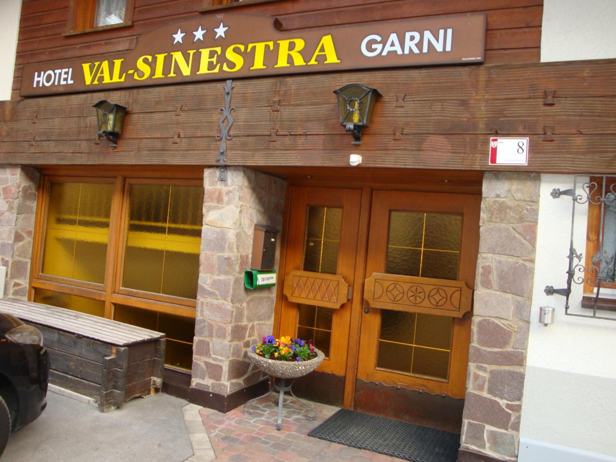 Hotel Garni Val-Sinestra Ischgl Exteriör bild